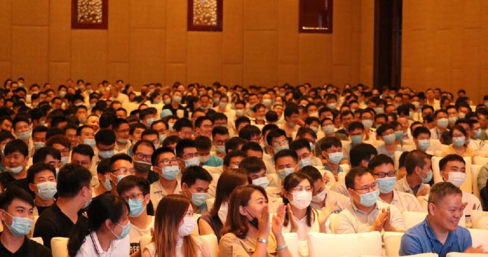 解码“工匠精神”：2020半年度总结动员大会纪实